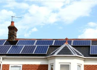 Solar Panels with Battery Storage in Cheshunt: Is It Worth It in 2026?