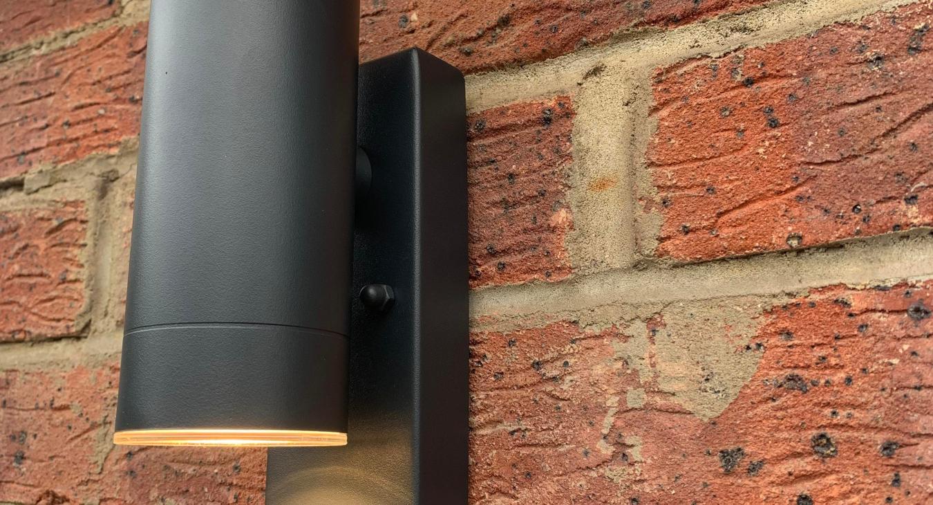 Outdoor lighting in Cheshunt