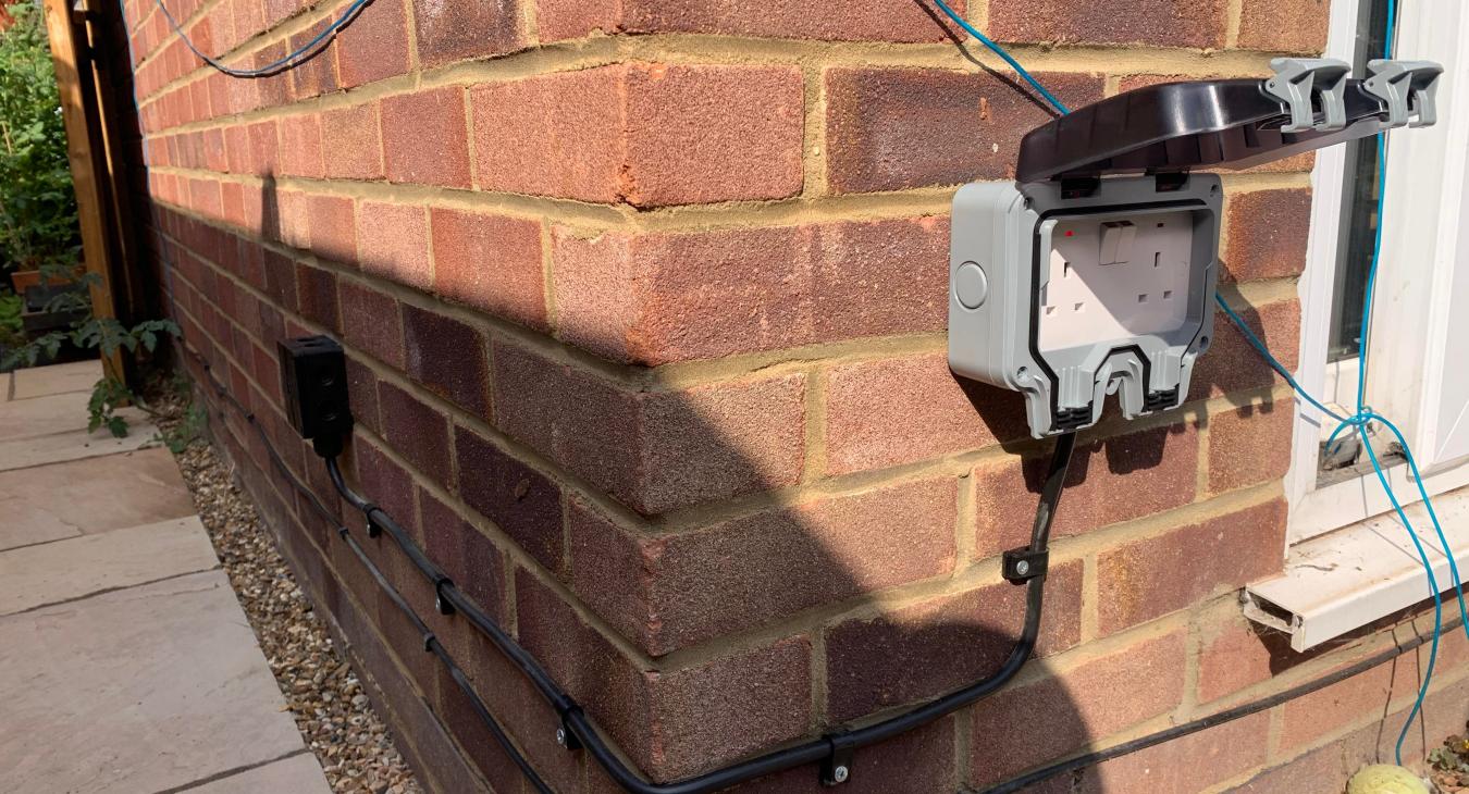 Outdoor sockets installers in Cuffley