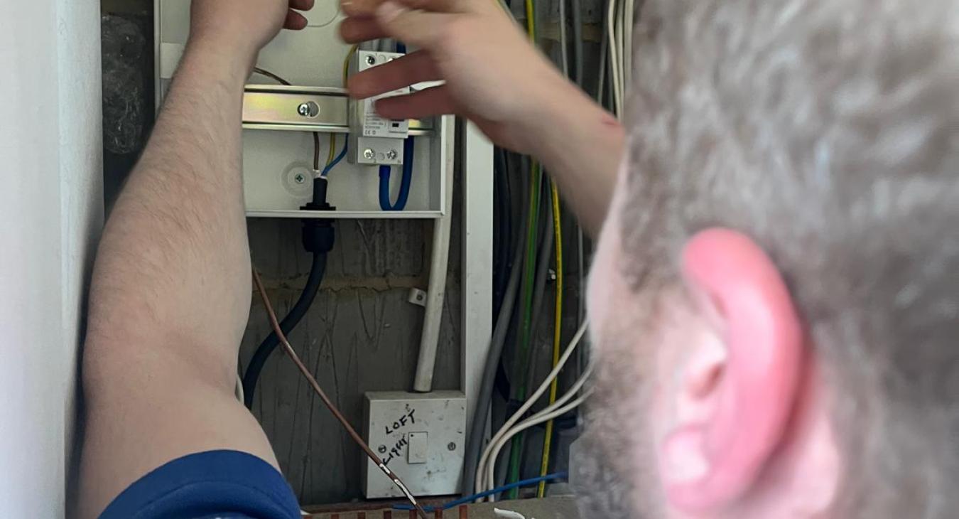 Electrical Fault Finding in Cheshunt: How to Spot Early Electrical Problems Before They Become Costly