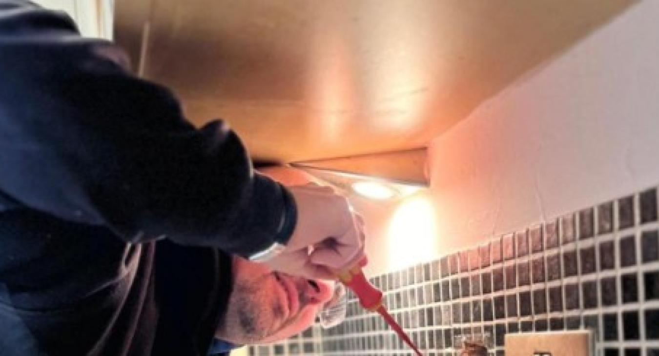 Are Warm Plug Sockets Dangerous in Harlow? What You Should Know