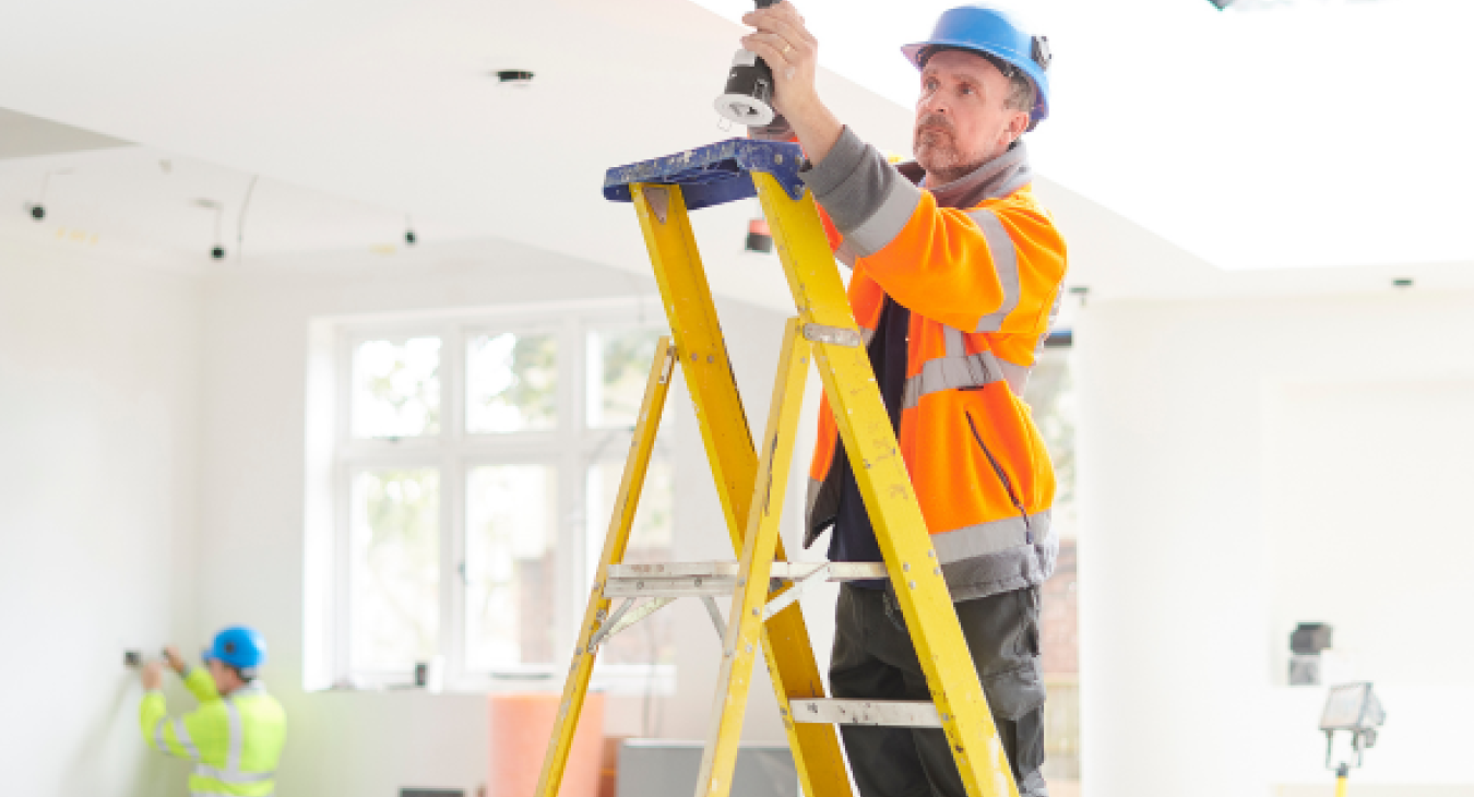 How Do I Know If My Home Needs a Full Rewire in Waltham Abbey?