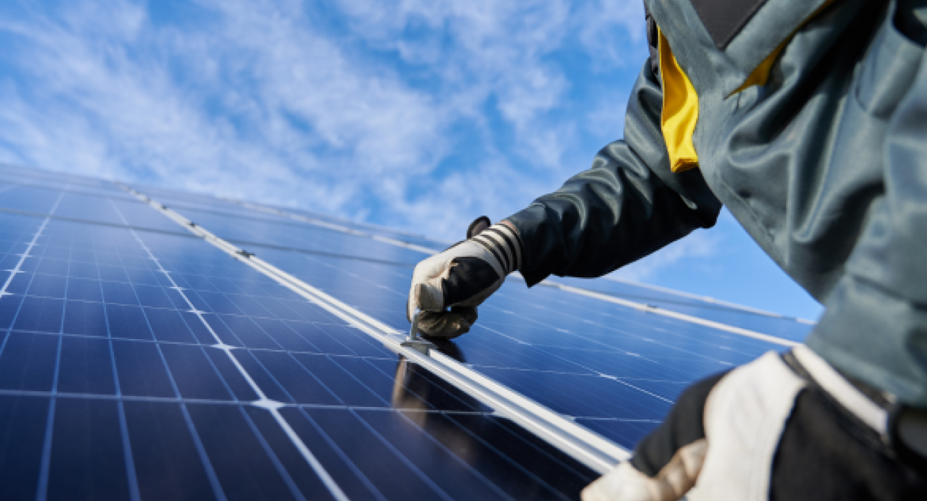 How Much Can Solar Panels Reduce Your Energy Bills in 2026 in Hertfordshire?