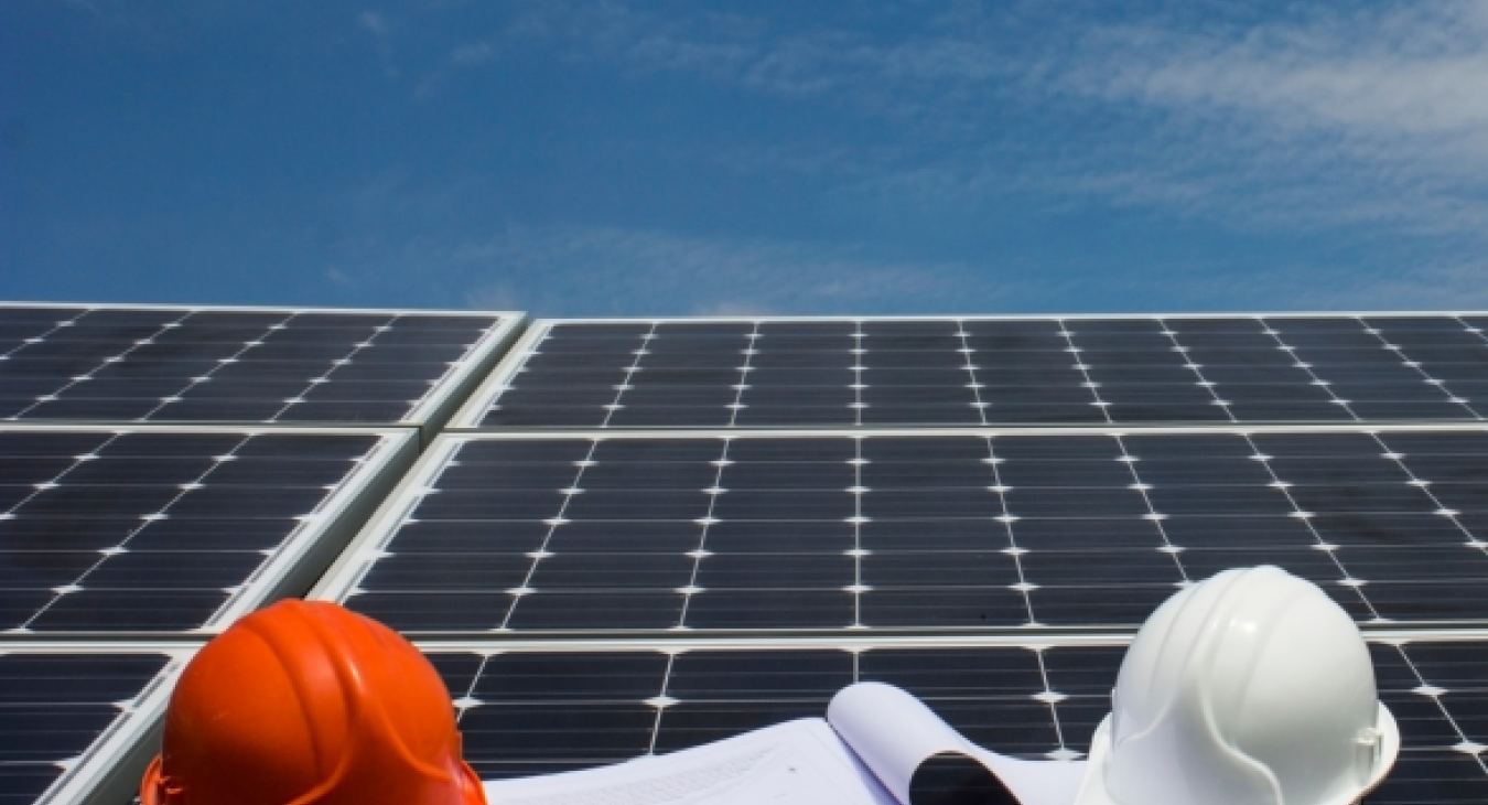 Why More Homes in Hertfordshire Are Installing Solar Right Now